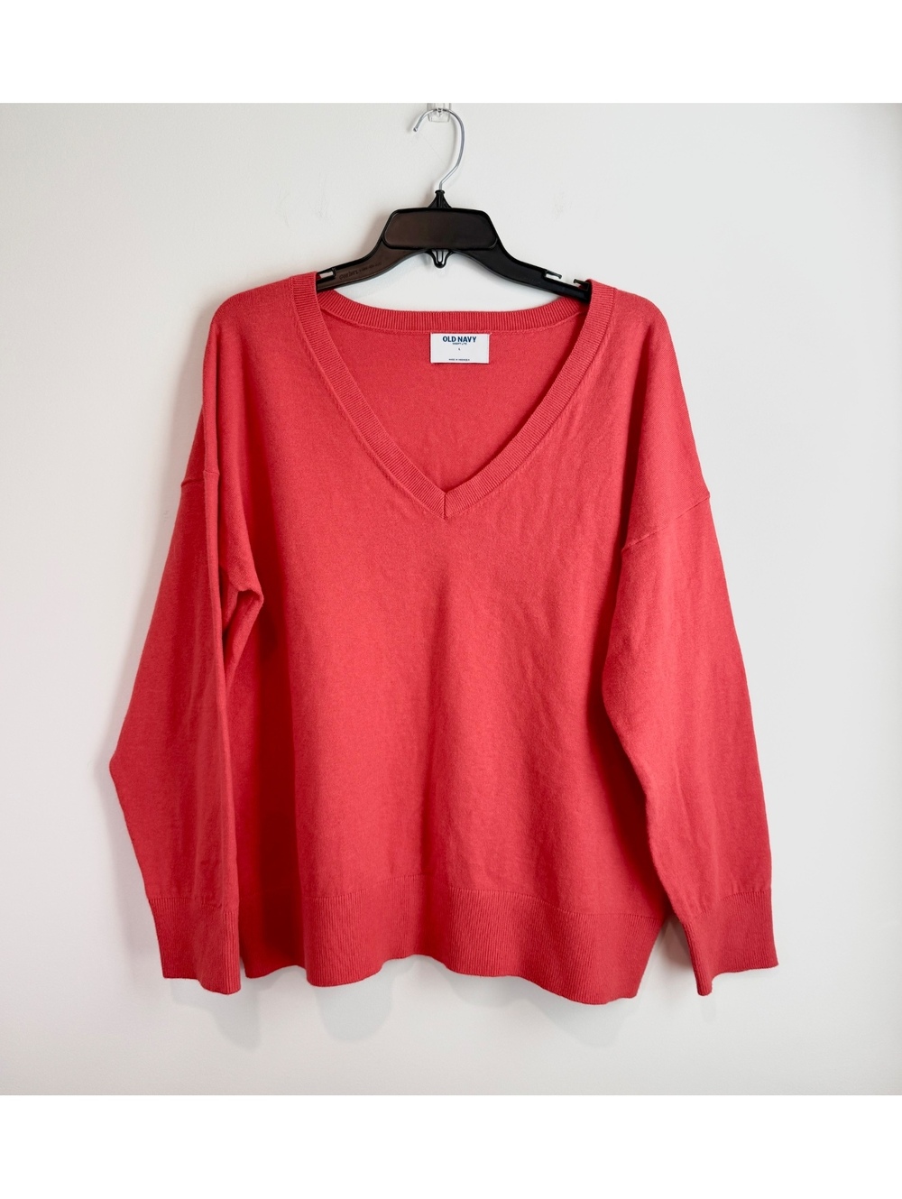 Old Navy Women's Coral V-Neck Pullover Sweater Size Large